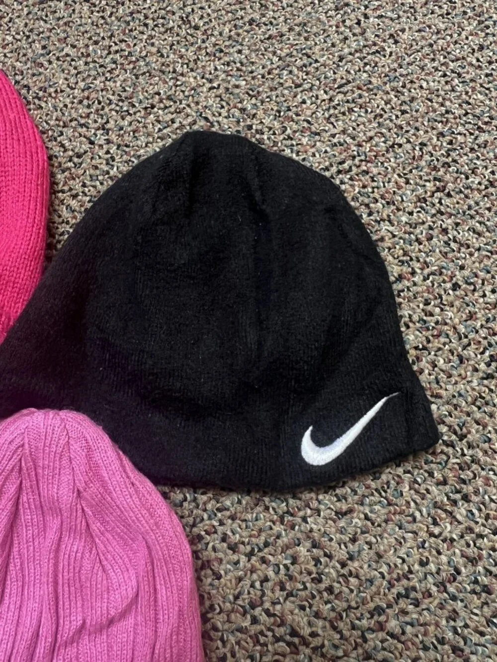 Lot Of 4 Nike Beanies Youth Girls Boys Pink Orange Black One Size